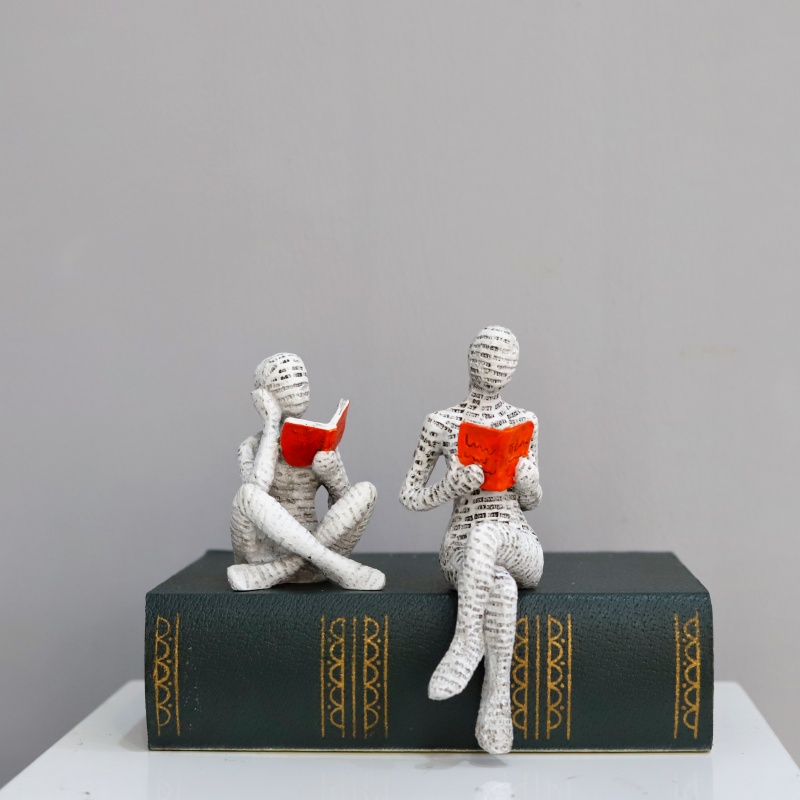 1Pc, Reading Paper Pulp Woman  - Resin Art And Design review and price