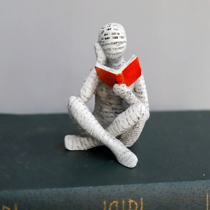 1Pc, Reading Paper Pulp Woman  - Resin Art And Design review and price