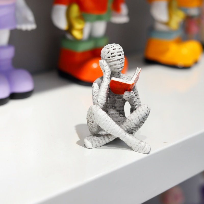 1Pc, Reading Paper Pulp Woman  - Resin Art And Design review and price